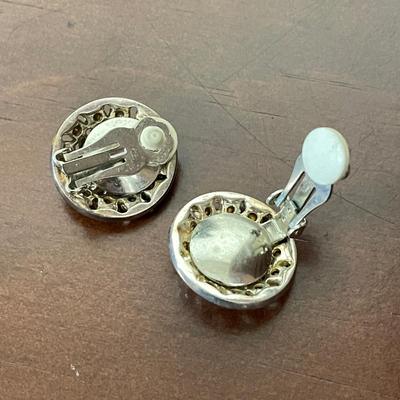 Formal Set by St John w/ Clip Earrings & More (BBC-SS)