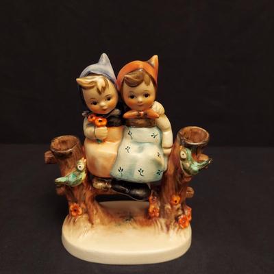 Hummel Crossroads, To Market and More Figurine Duos (DR-BBL)