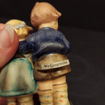 Hummel Crossroads, To Market and More Figurine Duos (DR-BBL)