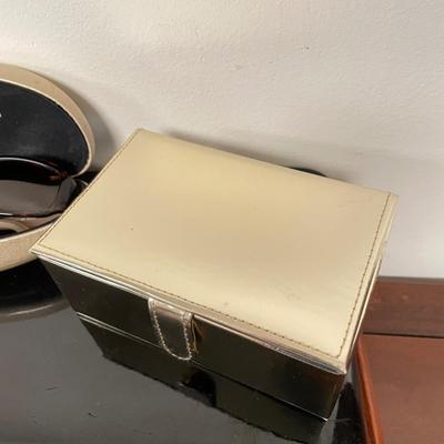 Waltham Watch, St John Sunglasses & Travel Jewelry Box (BBC-SS)