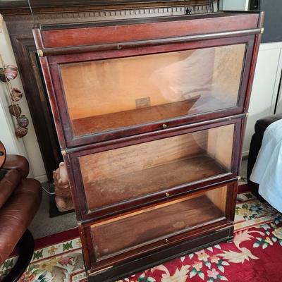 3 Section Globe-Wernieke Sectional Bookcase Barrister Pattern 112 Grade 398 1/2