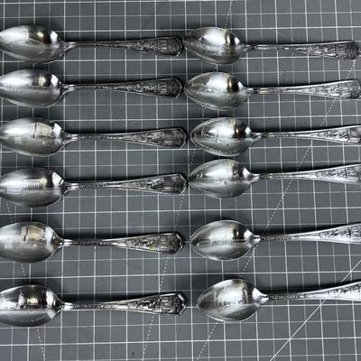 8 Spoon Set from the Worlds Fair 1933, Various Exhibits in the Spoons