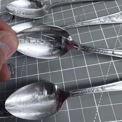 8 Spoon Set from the Worlds Fair 1933, Various Exhibits in the Spoons