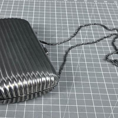 Silver Evening ware, Velvet Line Purse 