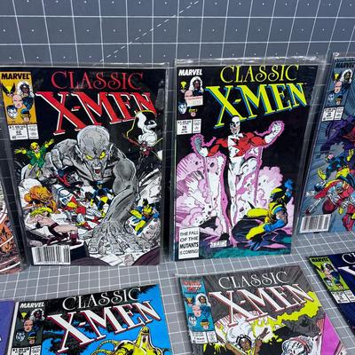 12 X -MEN Comics 