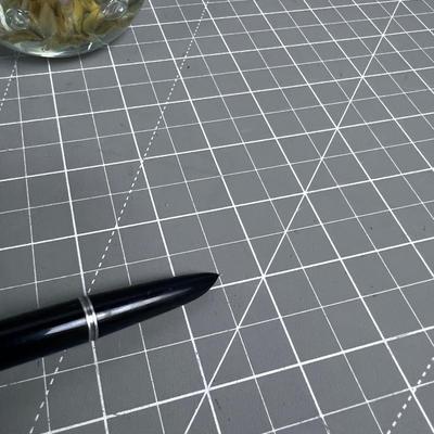 St Clair Paper Weight with Fountain Pen 