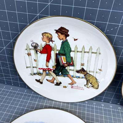 Gorham (4) 4- Seasons Series PLATES 