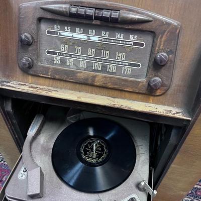 PHILCO Radio with Record Player 