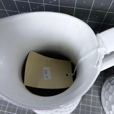 Honeycomb Water Pitcher Pair