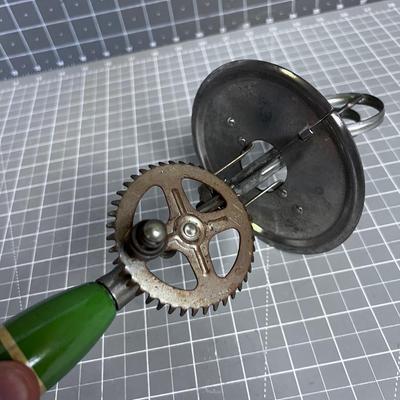 Antique Beater / Mixer With GREEN Handle 
