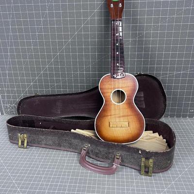 Harmony Ukulele 