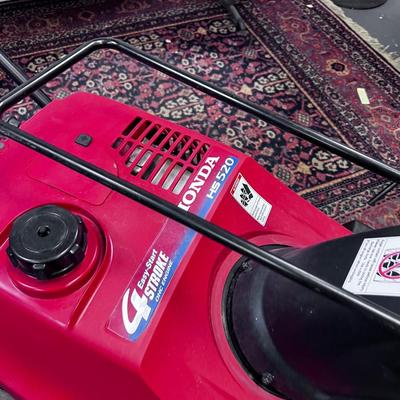 HONDA HS520 Snow Blower 