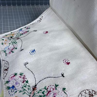 Large VINTAGE  Linens, Embroidered  