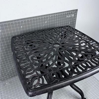 Cast Aluminum Table 