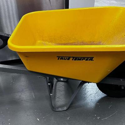True Temper WHEEL BARROW Yellow