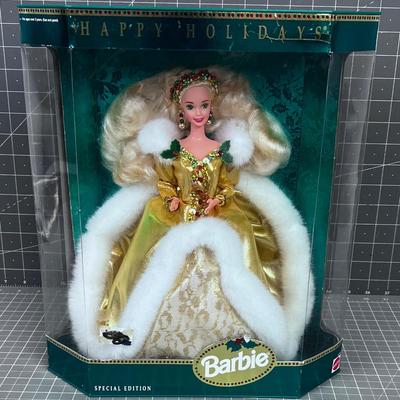 Collectible: BARBIE in the Box - Happy Holidays! 