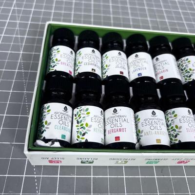 14 Pack Gift Set Aroma Pack or Essential Oils. 
