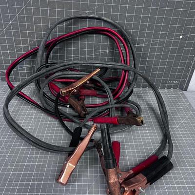 2 Sets of Jumper Cables 