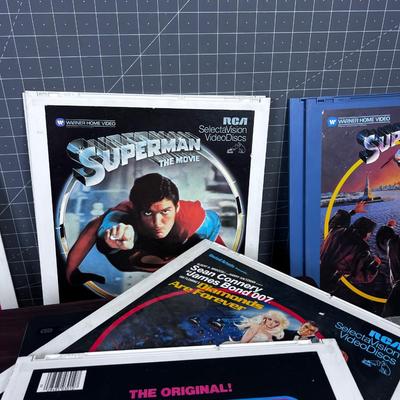 Lazer Video Disc Player With Discs 