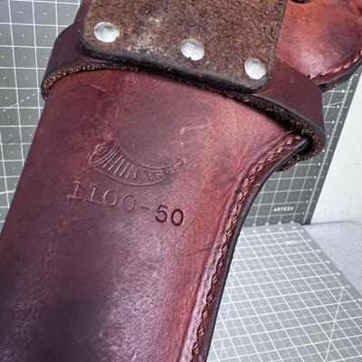 HUNTER Leather Pistol Holster, No. 1100-50 
