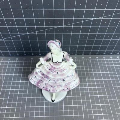 Vintage Golds cheider Lady Figurine