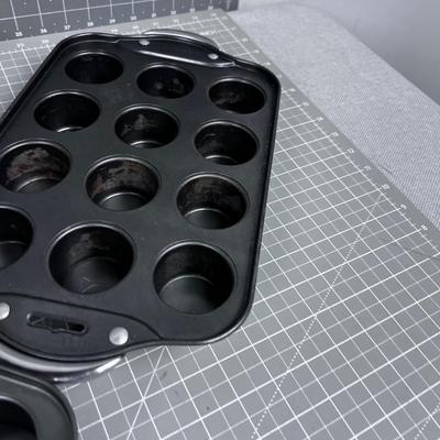 Norpro Muffin Pans (3) Or Pastry Pan 