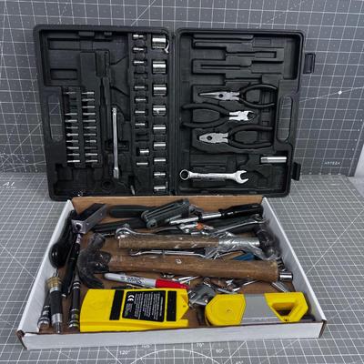 Hand Tools, In a Case Plus Loose tools