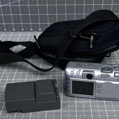 Cannon Power Shot Camera in Case EstateSales org Cannon Power Shot Camera in Case EstateSales org