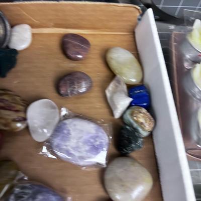 Pile O Décor': Scented things, Wall Hangings, Etc.