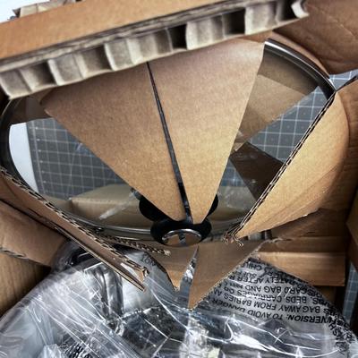 Turkey Fryer Electric 22 Quart NEW in the BOX