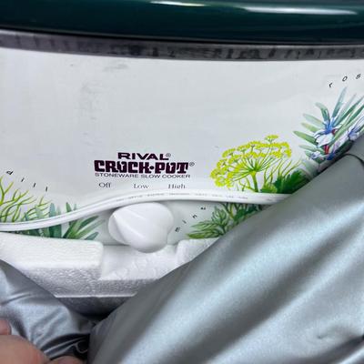 Rival Traveling Crock Pot 
