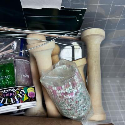 The Baking Set: Pastry Bag, Cup Cake, Sprinkles Etc.