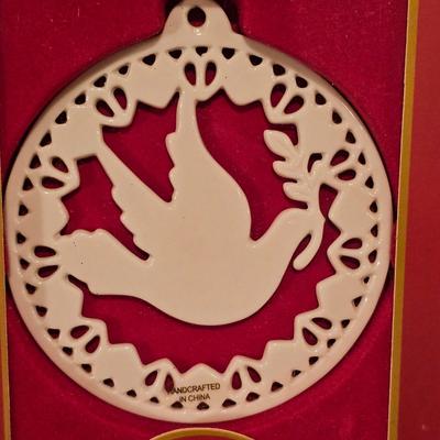 Lenox Porcelain Christmas Ornaments (BDF-JS)