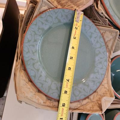 Val Do Sol Portugal Plates Bowls Cups with storage bags