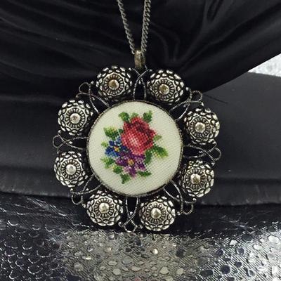 Unique Petit Point Needlepoint embroidery cross stich Flower rose Necklace