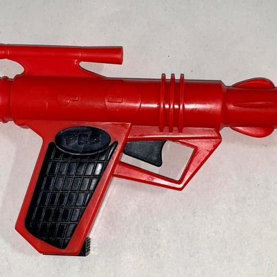 Vintage 3.3 PEZ Space Gun