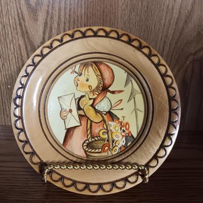 REUGE HUMMEL WOODEN SWISS MUSIC BOX PLAYS BRAHMS LULLABY