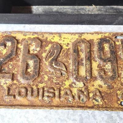 Lot #122 Lot of 3 Antique Louisiana Car License plates - 2 from 1950, 1 from 1949