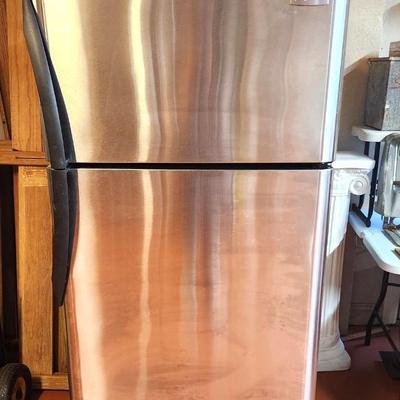 Lot #124 Frigidaire Stainless Steel Refrigerator - works