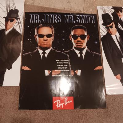 POSTERS ADVERTISING RAY-BAN SUNGLASSES