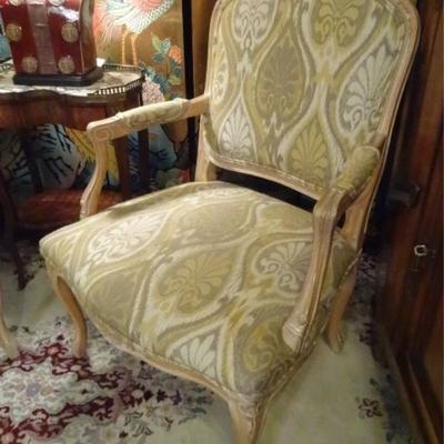 LOT 80A: PAIR LOUIS XV STYLE OPEN ARM CHAIRS, LIGHT FINISH