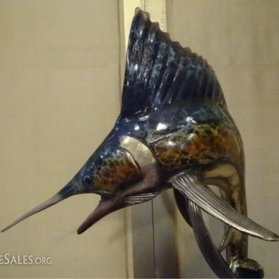 LOT 118: LARGE PATINATED BRONZE SCULPTURE, MARLIN AND FISHERMAN