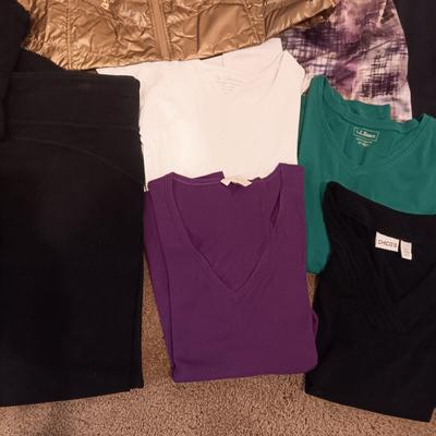 MOSTLY CHICOS 3/16 LADIES SHIRTS, VEST, BATHROBE PLUS CAPRIS