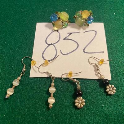 Pierced Earrings