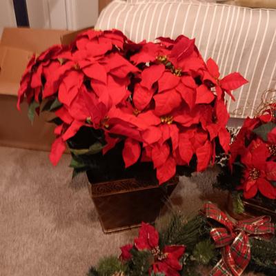 LARGE CHRISTMAS WREATH, CENTERPIECE IN BRASS CONTAINER AND LARGE FAUX POINSETTIA IN POT