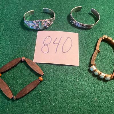 Bracelet Lot