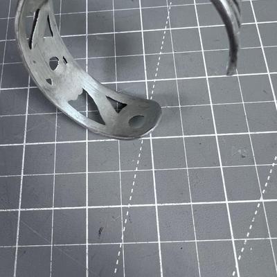 Nice Silver CUFF Bracelet Floral Design
