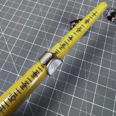 (3) Costume Rings 