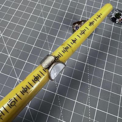 (3) Costume Rings 