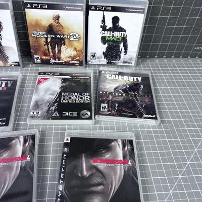 8 PS 3  WAR   Games 